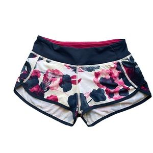 Floral Lululemon Low-Rise 2.5” Shorts